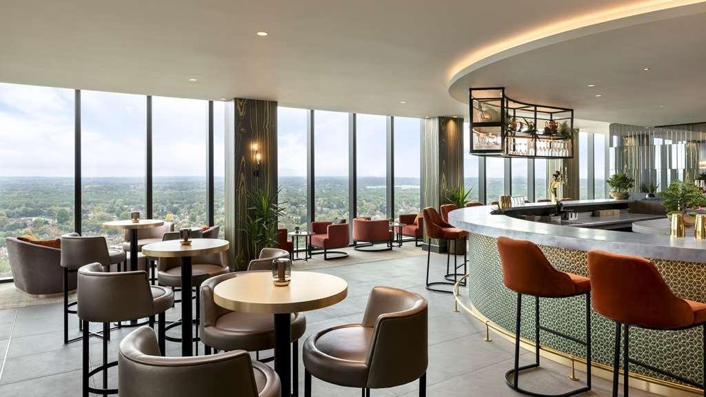 Hilton Woking Restaurante foto